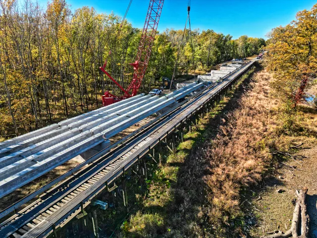 The historic Wabash Cannonball Bridge over the Wabash River between Illinois and Indiana